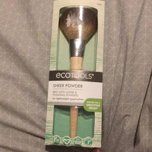 Eco tools brush NEW IN PACKAGE